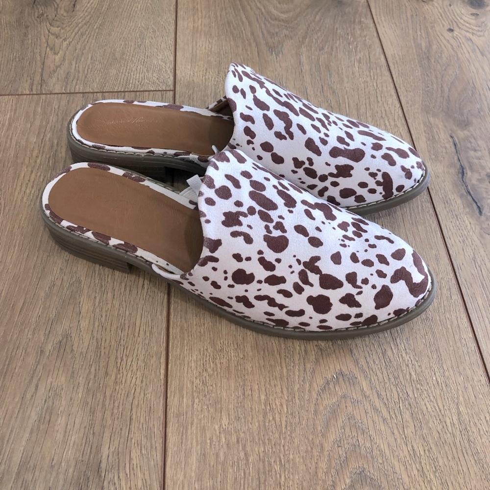 Women’s Universal Thread Slip on Loafers